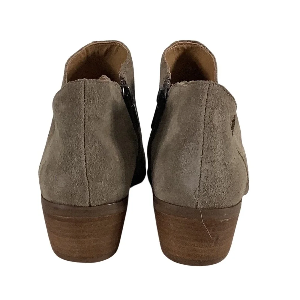Lucky Brand Basel Taupe Suede Ankle Booties Split Side Zip Stacked Heel Size 7M